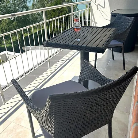 Апартаменты Sunset Balcony Wellness W Ac By Nw Балатонвилагош